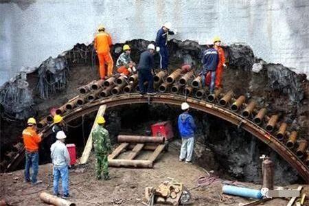 庆元隧道钢花管支护案例